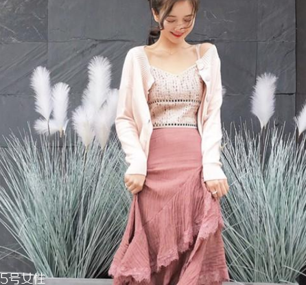 微胖女生春天怎么穿好看？讓你視覺(jué)上小一圈