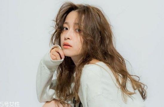 仙女燙是什么樣的？仙女燙適合染什么顏色？