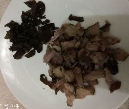 煙熏臘肉怎么保存？通風(fēng)處保存