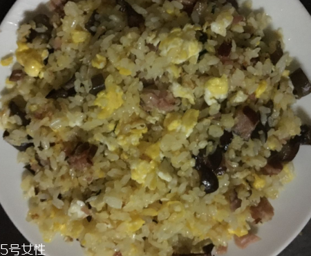 煙熏臘肉怎么保存？通風(fēng)處保存