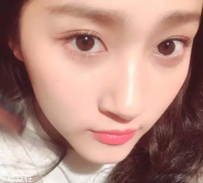 什么樣的人笑起來(lái)好看？如何避免笑起來(lái)像鬼？