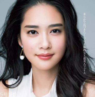 化妝立體感怎么化？掌握三點(diǎn)告別扁平臉