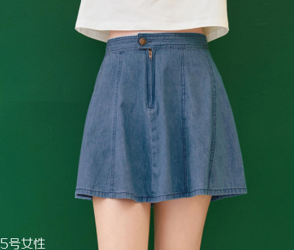 夏天穿衣怎么顯高顯瘦？?jī)商籽b備美美出門撩漢