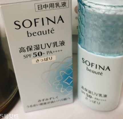 防曬乳可以當隔離用嗎？不可用在妝前