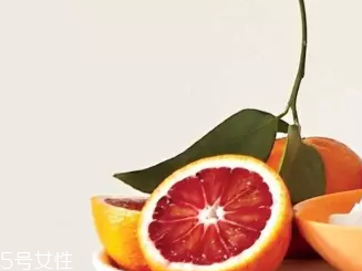 柑橘調(diào)香水好聞嗎？吃了這個(gè)大橘子