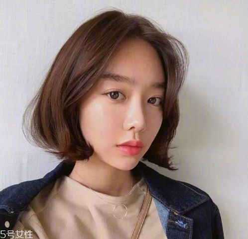 2022年最流行什么發(fā)型女 好看又顯氣質