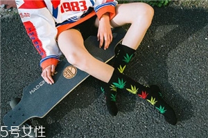 襪子口太緊怎么辦？三招解決襪口過(guò)緊