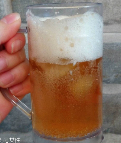 熊貓王啤酒好喝不好喝？熊貓王啤酒口味實(shí)測
