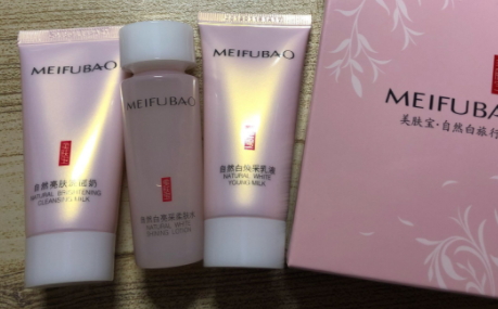 美膚寶和百雀羚哪個(gè)好？美膚寶和百雀羚品牌對(duì)比