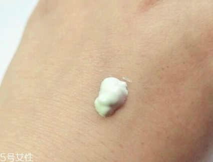 美膚寶和歐詩漫哪個(gè)好？