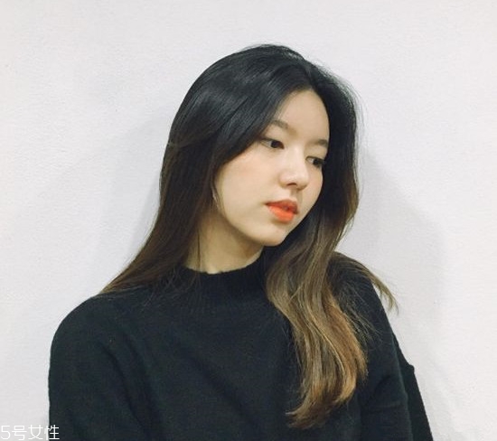 怎么盤(pán)發(fā)好看有氣質(zhì) 女生顯氣質(zhì)發(fā)型推薦