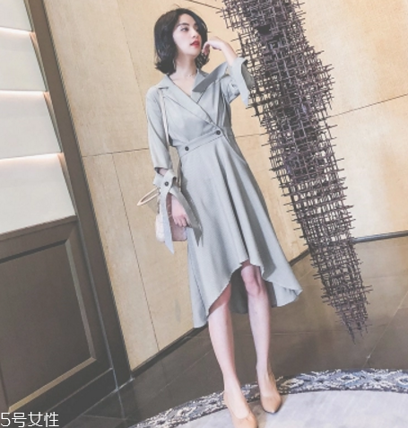 微胖女生穿什么裙子好看？微胖女生穿搭圖片