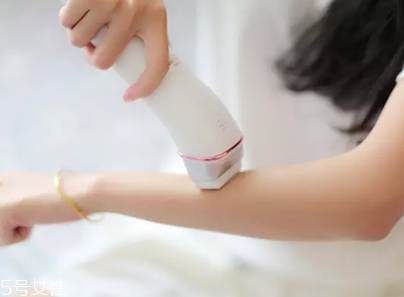家用脫毛儀有用嗎？家用脫毛儀使用心得