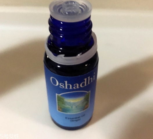 單方精油可以做香薰嗎？單方精油和復(fù)方精油哪個(gè)做香薰好