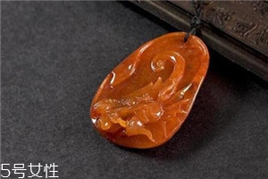 紅翡翠值錢嗎？紅翡翠值得收藏嗎