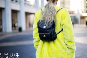 今年流行什么樣的雙肩包？2022最流行的雙肩包