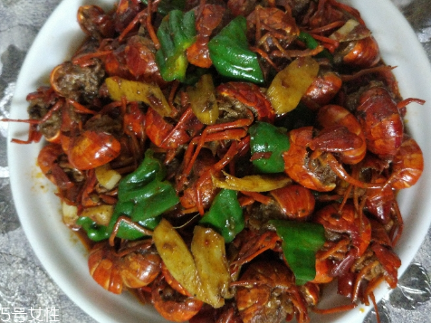 麻辣小龍蝦是哪個(gè)地方的菜系？