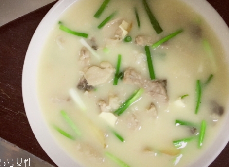 葡萄籽油可以炒菜嗎？葡萄籽油可以炒什么菜