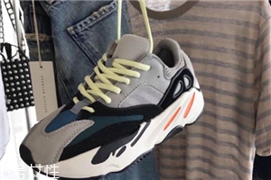 yeezy 700偏碼嗎？yeezy 700碼數(shù)正常嗎