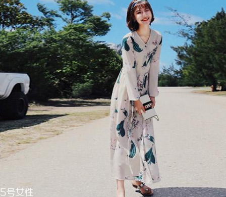 腿粗的女生夏天穿什么？腿粗女生夏季穿搭技巧