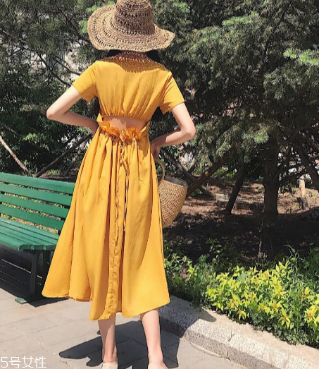 腿粗的女生夏天穿什么？腿粗女生夏季穿搭技巧
