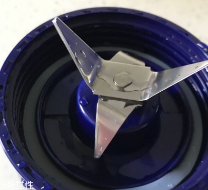 skg榨汁機(jī)怎么拆卸？skg榨汁機(jī)怎么安裝