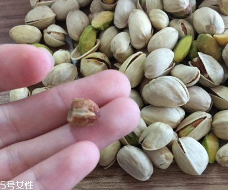 開(kāi)心果會(huì)不會(huì)上火？上火能吃開(kāi)心果嗎？