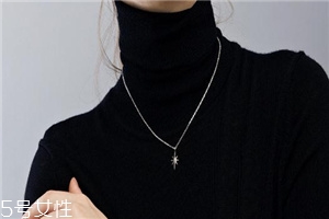 項(xiàng)鏈可以戴著洗澡嗎？項(xiàng)鏈洗澡能戴嗎