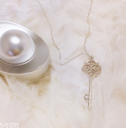 項(xiàng)鏈s925是什么金？s925項(xiàng)鏈屬于什么金