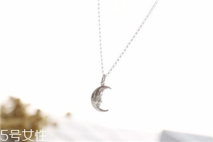lily charmed是什么檔次？lily charmed項鏈檔次