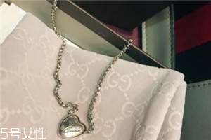 項鏈過敏怎么辦？項鏈過敏處理方法