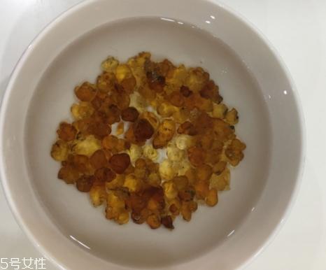 桃膠能和雞蛋一起吃嗎？桃膠配雞蛋可以嗎？