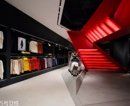 roaringwild在哪買？roaringwild實(shí)體店地址