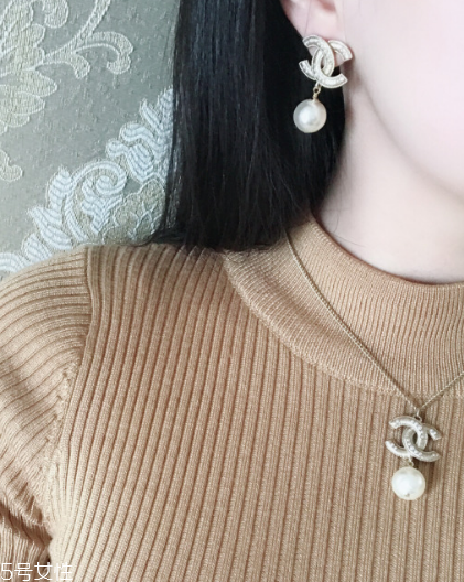 耳環(huán)什么材質(zhì)好？耳環(huán)常見(jiàn)材質(zhì)