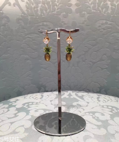 耳環(huán)掉色怎么辦？耳環(huán)掉色怎么處理