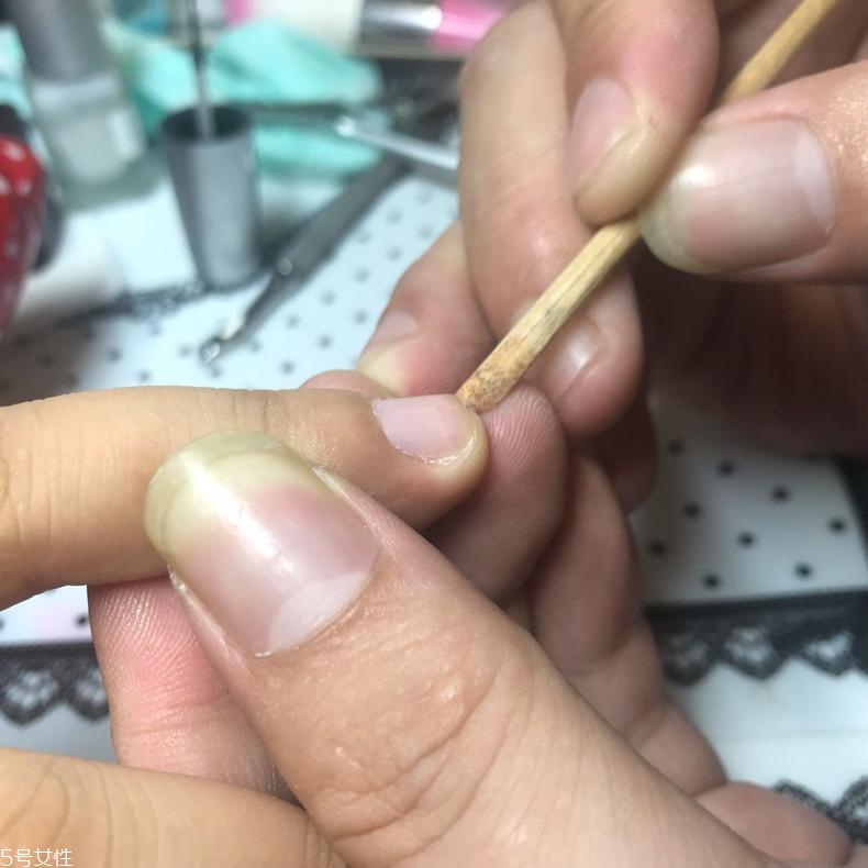 短指甲怎么上色？短指甲上色詳細(xì)步驟