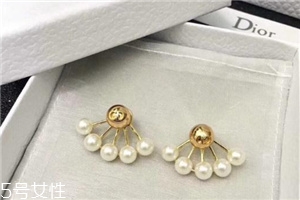 耳環(huán)發(fā)黃怎么清洗？耳環(huán)發(fā)黃清洗方法