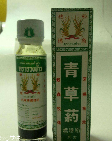 青草油可以治腳氣嗎？青草油治腳氣好用嗎？