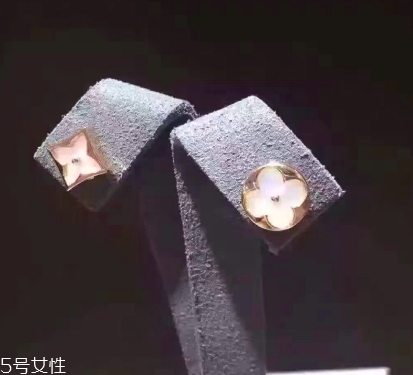 耳釘穿不過(guò)去怎么辦？耳釘卡在中間怎么處理？