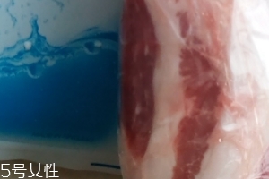 黑豬肉與白豬肉區(qū)別 黑豬肉與白豬肉哪個好吃？