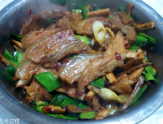 黑豬肉與白豬肉區(qū)別 黑豬肉與白豬肉哪個好吃？