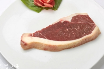 西冷牛排幾分熟最好吃？西冷牛排吃幾分熟？