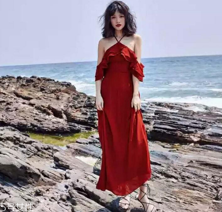 胸大適合什么連衣裙？胸大穿什么連衣裙好看？