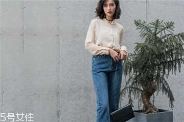 喇叭褲怎么搭配顯腿長？喇叭褲怎么穿顯高？
