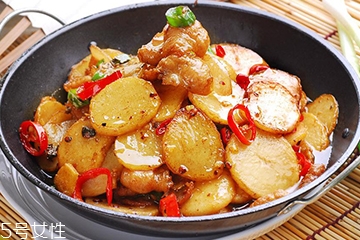 土豆絲炒雞蛋的做法 土豆絲炒雞蛋怎么做？