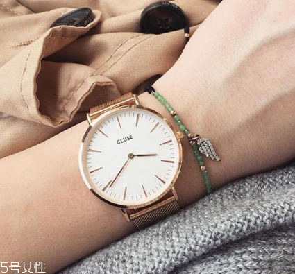 cluse手表怎么調(diào)時間？cluse手表調(diào)節(jié)時間方法