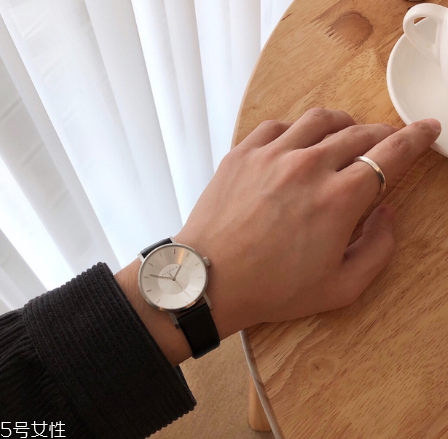 手表分針不動(dòng)怎么解決？手表分針不走解決辦法