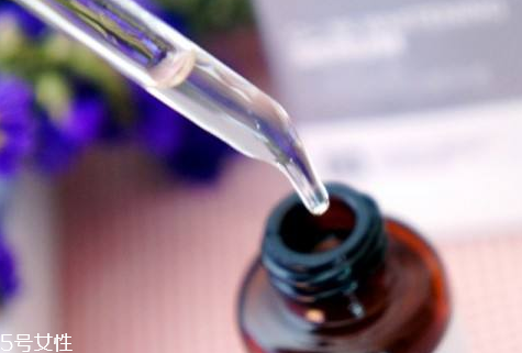 精華液去皺紋嗎？皺紋可以用精華液去除嗎？