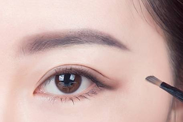 提眉和雙眼皮一起做嗎？提眉和雙眼皮要隔開(kāi)多久