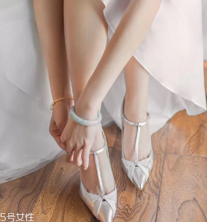 婚鞋能穿回娘家嗎？婚鞋穿回娘家不吉利嗎？
